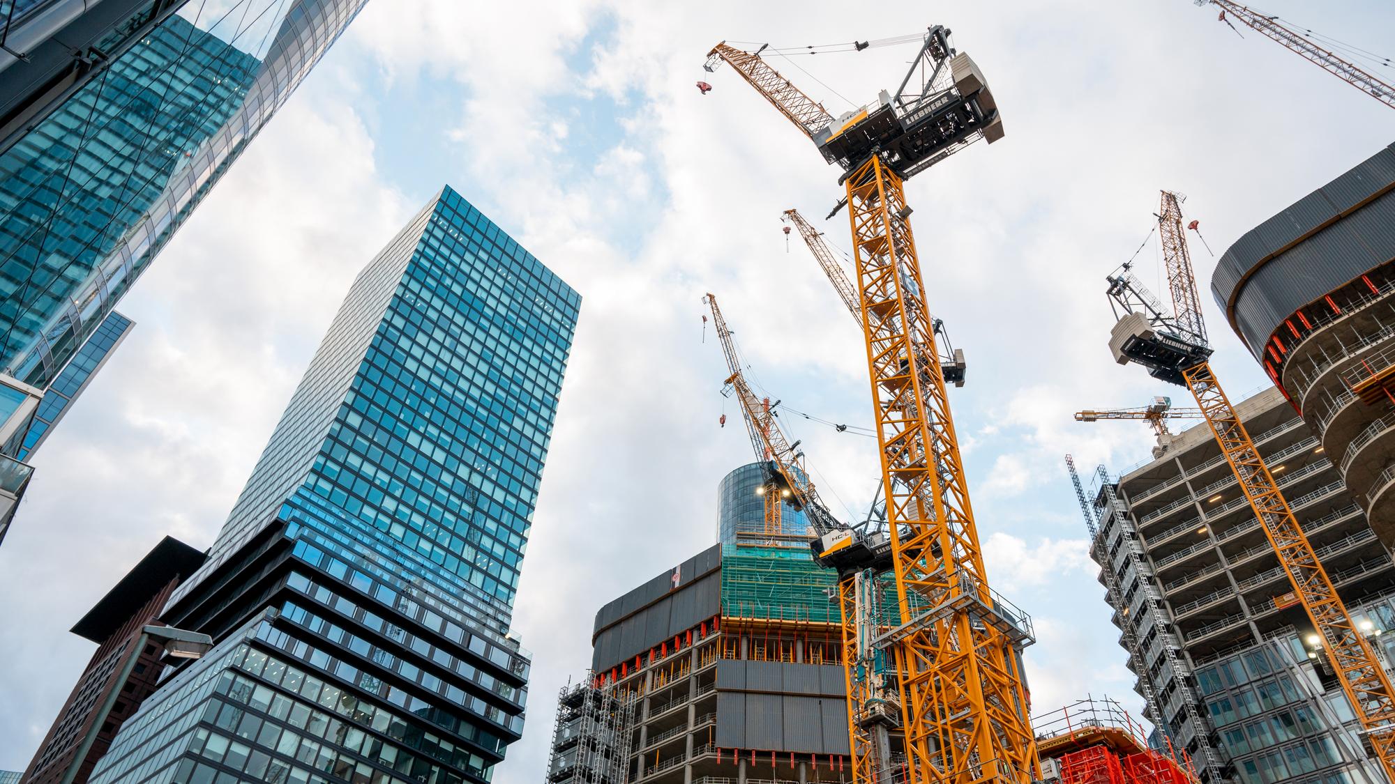 construction works frankfurt downtown germany.jpg